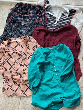 Bundle Of Stitch Fix Long Sleeve Blouses - 6 Size Small